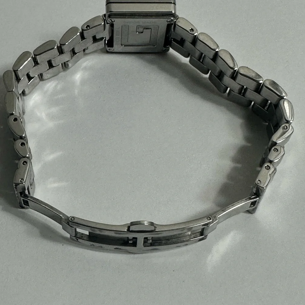 Gucci Watch - Picture 8 of 8